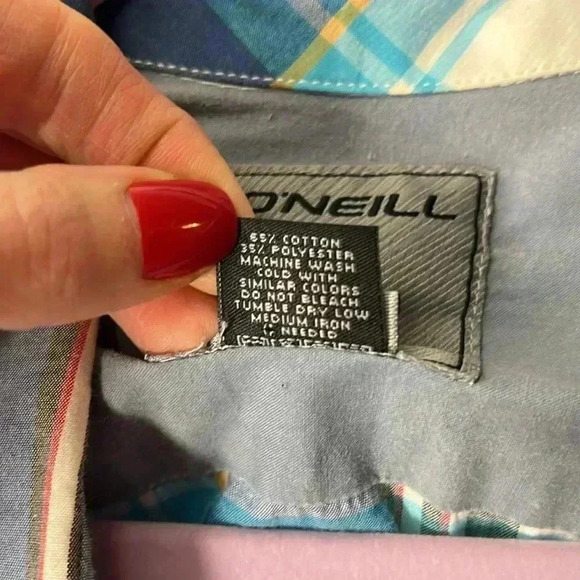 O’Neill Long Sleeve Plaid Button Down Shirt Size Medium - Picture 3 of 11